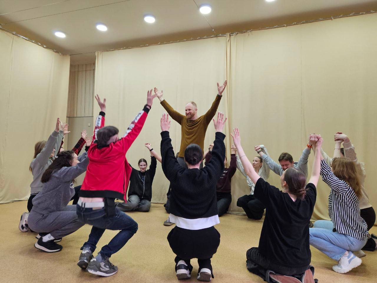 photo 2026-03-27 18-40-03