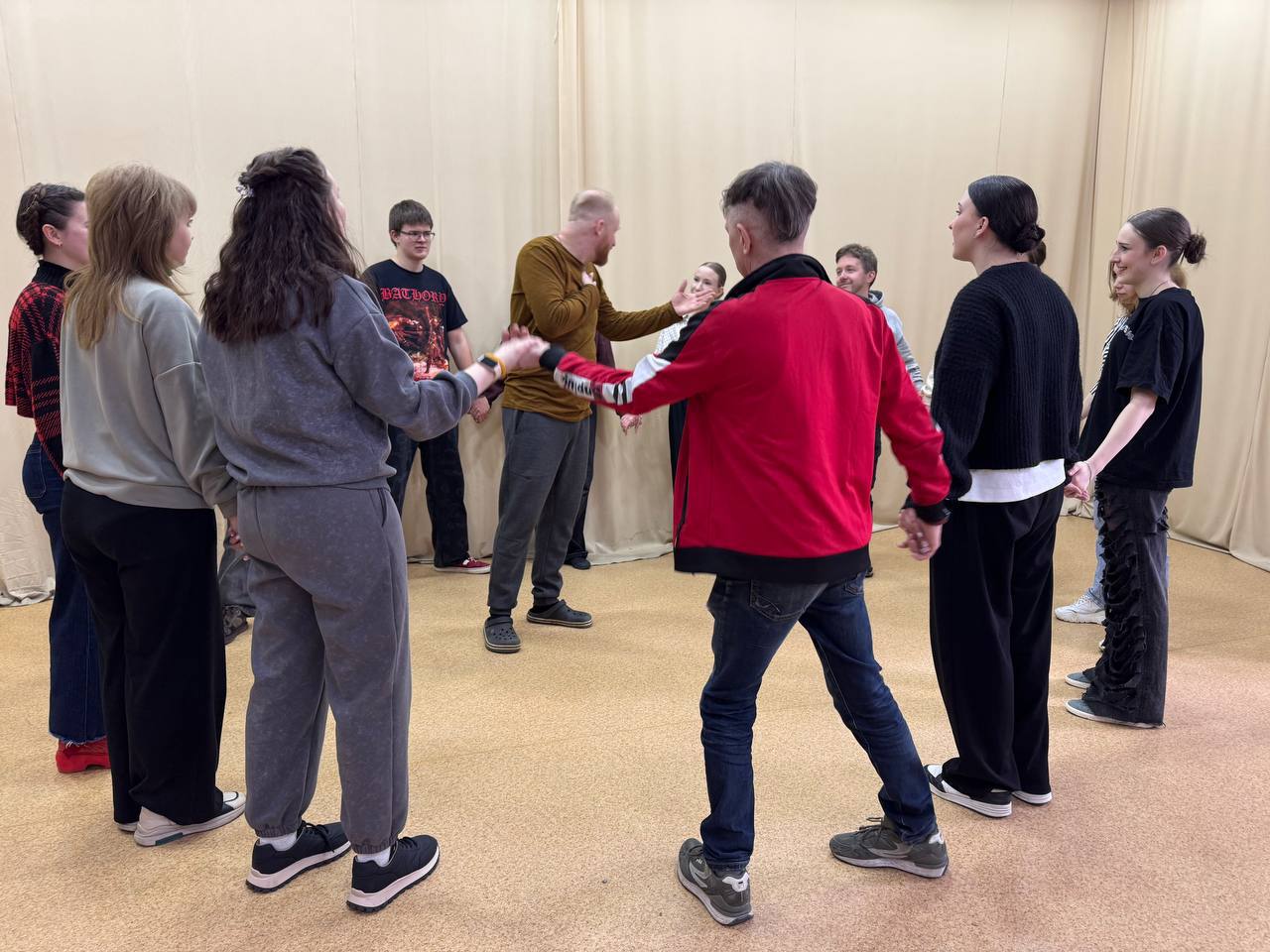 photo 2026-03-27 18-40-12